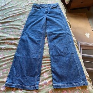 Gap High Rise Stride Wide-Leg Jeans Size 28/6R Medium Indigo